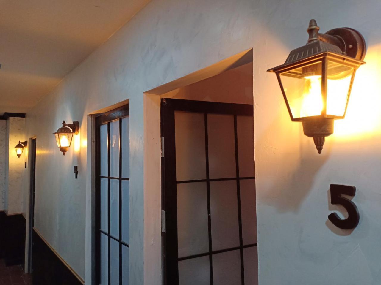 Florentino Hostel Rayong Eksteriør billede
