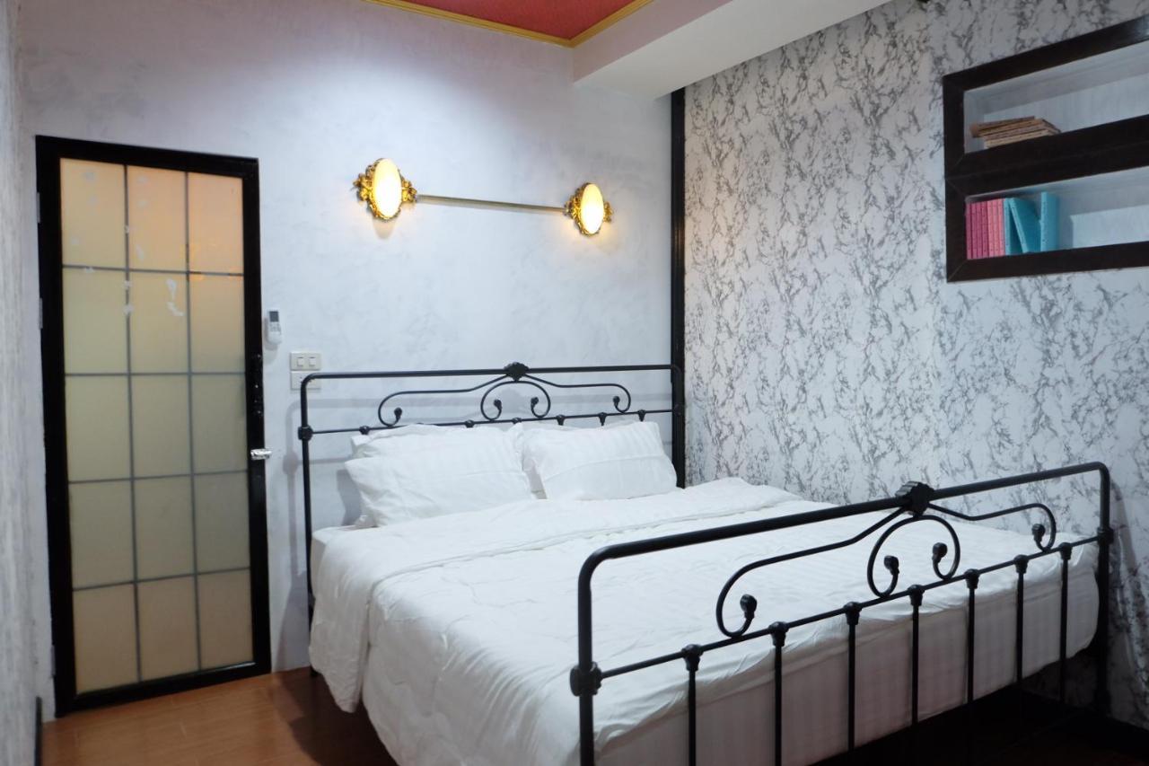 Florentino Hostel Rayong Eksteriør billede