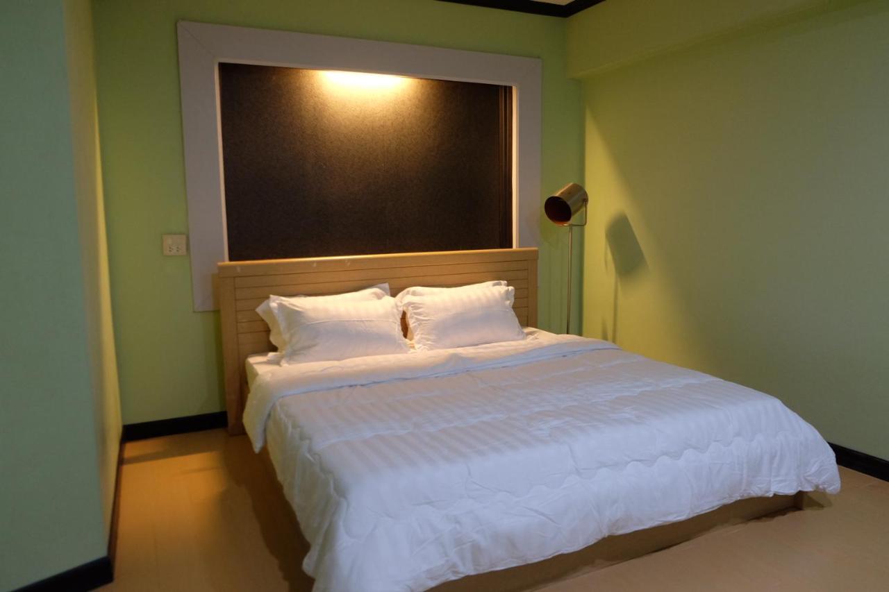 Florentino Hostel Rayong Eksteriør billede