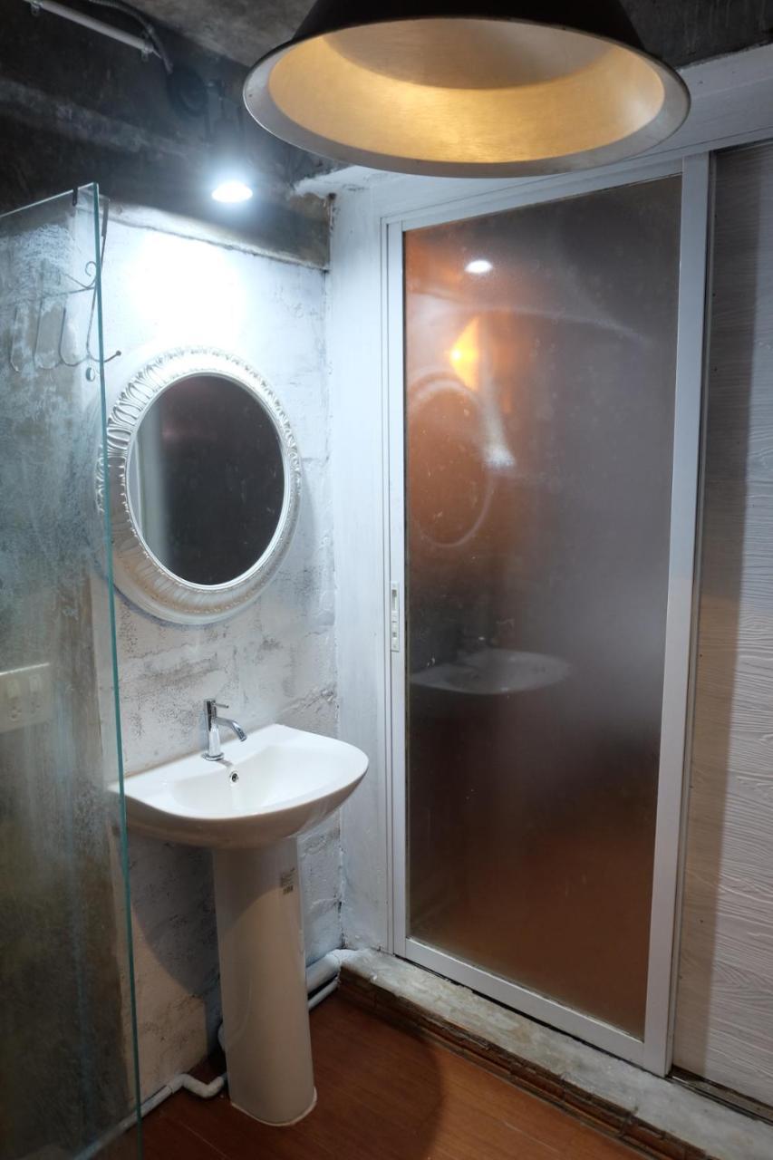 Florentino Hostel Rayong Eksteriør billede